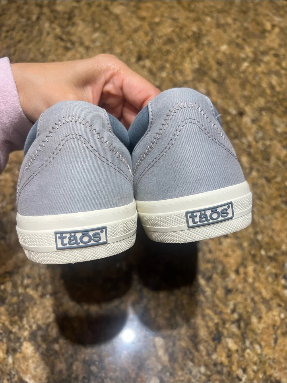 Taos Casual women's Low-Top Sneakers in Light Blue and Gray
